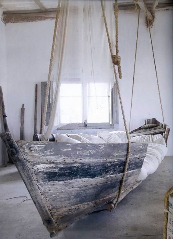 You Can Turn An Old Boat Into A Bed